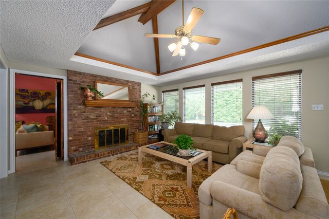 401 Cove Circle, Mckinney, TX 75071