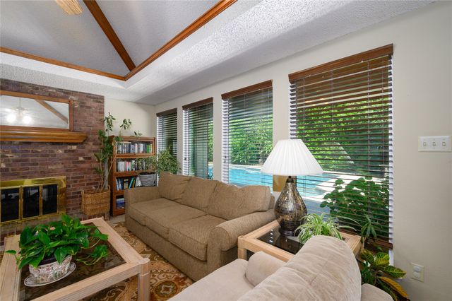 401 Cove Circle, Mckinney, TX 75071