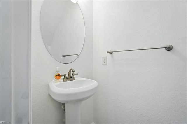 4135 Williamson ST A, Chesapeake, VA 23324