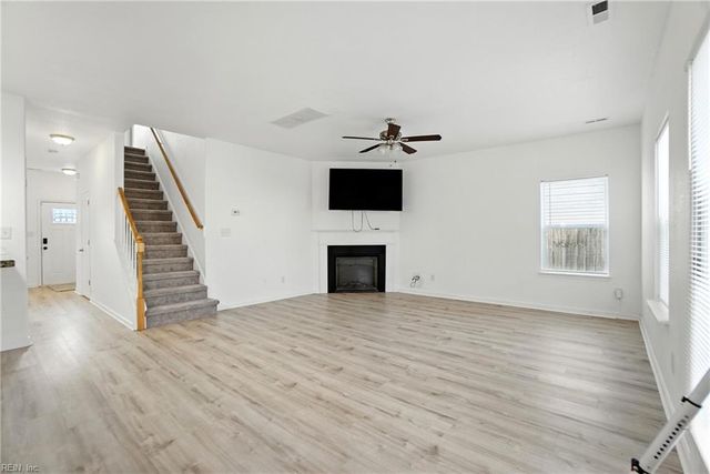 4135 Williamson ST A, Chesapeake, VA 23324