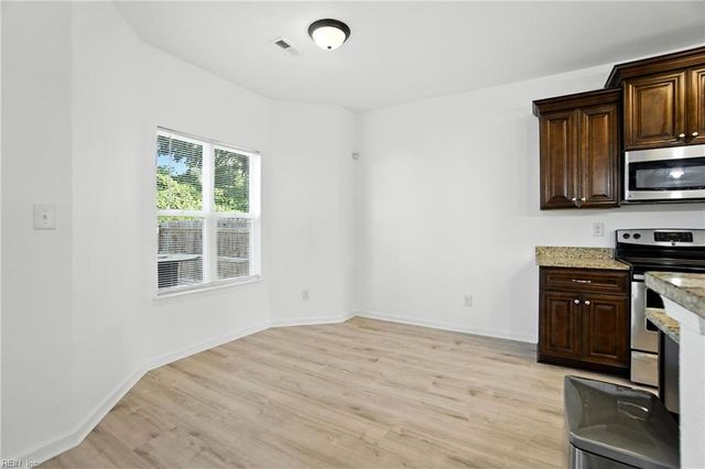4135 Williamson ST A, Chesapeake, VA 23324