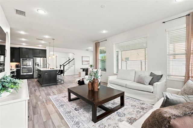 28907 REVARO LANE, Wesley Chapel, FL 33543