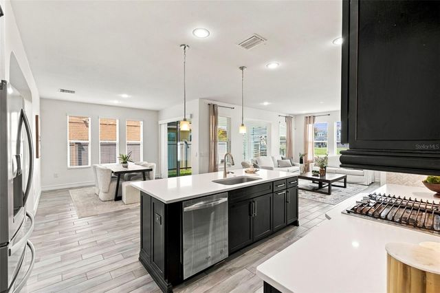 28907 REVARO LANE, Wesley Chapel, FL 33543