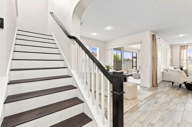 28907 REVARO LANE, Wesley Chapel, FL 33543