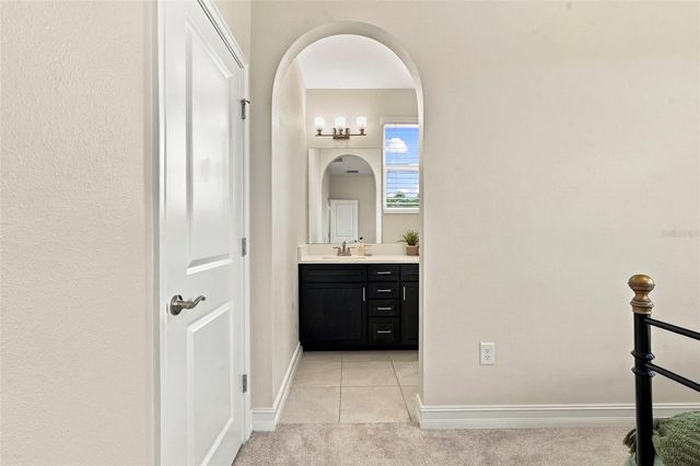 28907 REVARO LANE, Wesley Chapel, FL 33543