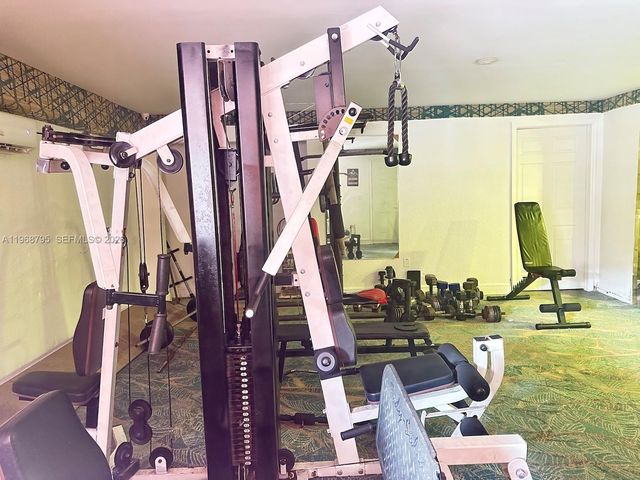 1990 W 56th St 1203, Hialeah, FL 33012