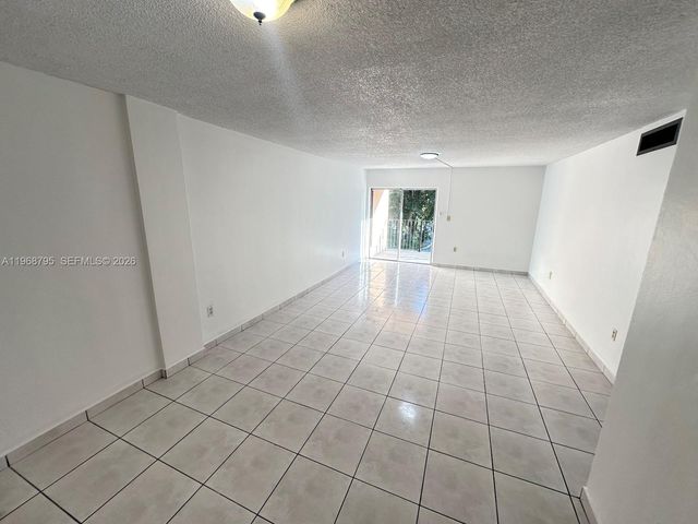1990 W 56th St 1203, Hialeah, FL 33012
