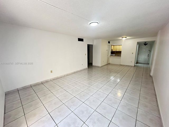 1990 W 56th St 1203, Hialeah, FL 33012