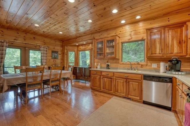 296 Caddis Trail, Hayesville, NC 28904