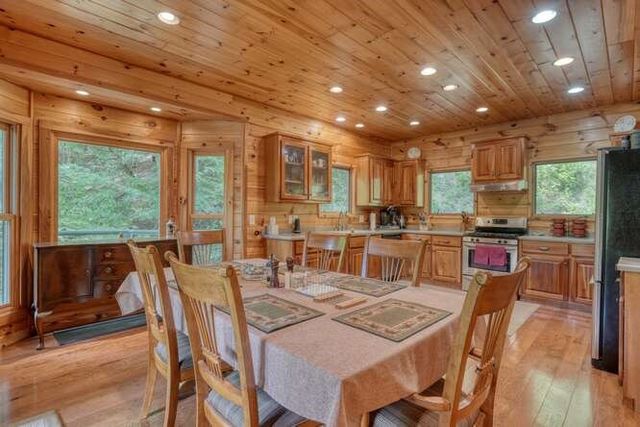 296 Caddis Trail, Hayesville, NC 28904