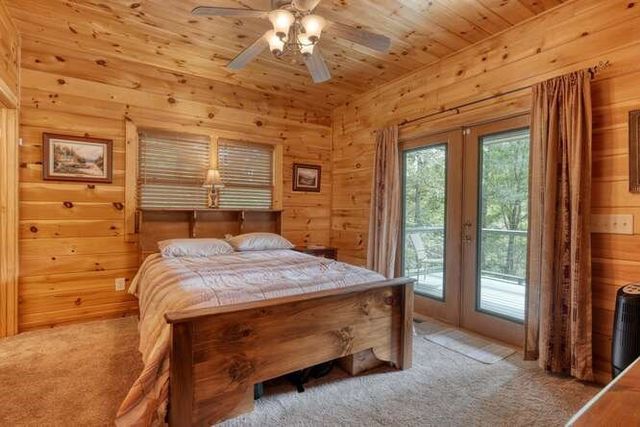 296 Caddis Trail, Hayesville, NC 28904