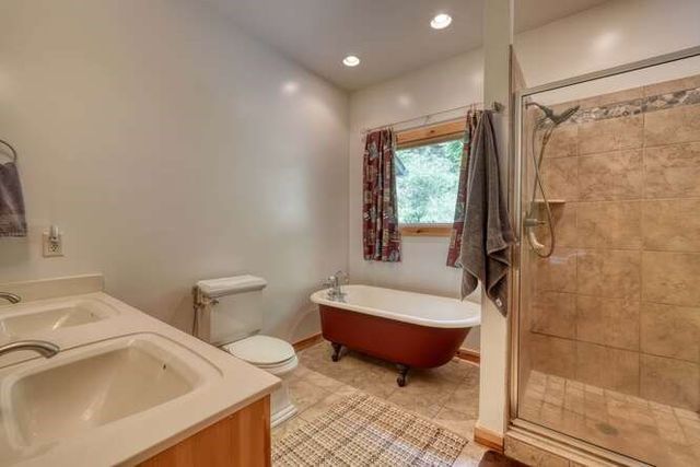 296 Caddis Trail, Hayesville, NC 28904