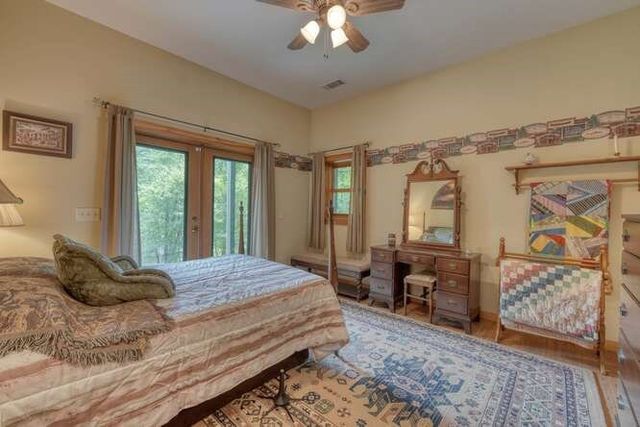 296 Caddis Trail, Hayesville, NC 28904