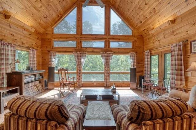 296 Caddis Trail, Hayesville, NC 28904