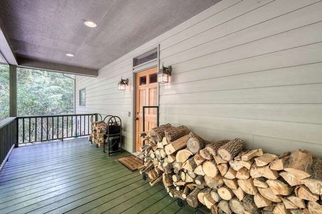 296 Caddis Trail, Hayesville, NC 28904
