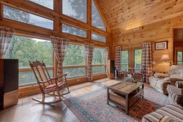 296 Caddis Trail, Hayesville, NC 28904