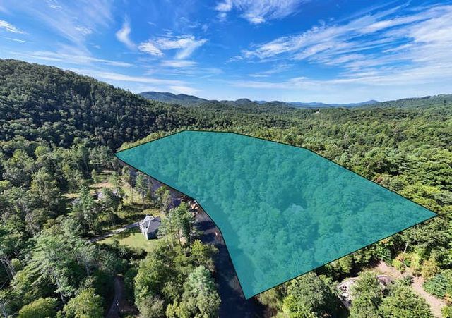 296 Caddis Trail, Hayesville, NC 28904