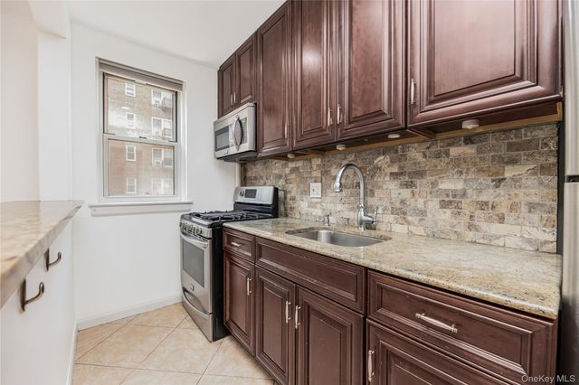 1 Vincent Road 1G, Bronxville, NY 10708