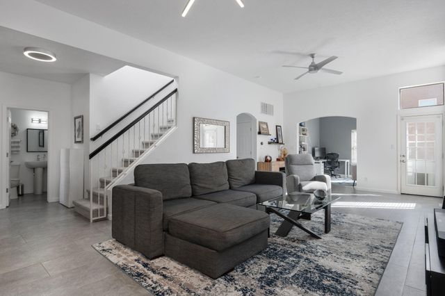 2115 Black Willow Drive NE, Albuquerque, NM 87122