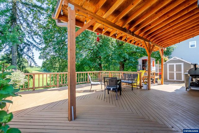 647 NE Autumn Ridge Dr, Mcminnville, OR 97128