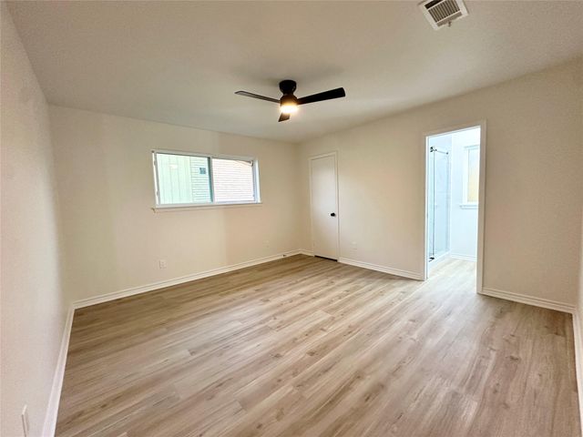 9539 Beverlyhill Street, Houston, TX 77063