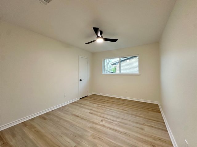 9539 Beverlyhill Street, Houston, TX 77063