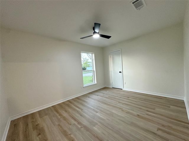 9539 Beverlyhill Street, Houston, TX 77063