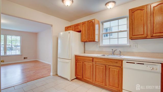 109 Woodland Drive, Aberdeen, NJ 07747