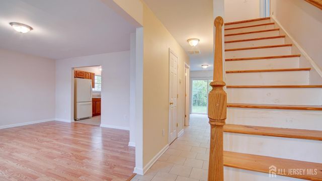 109 Woodland Drive, Aberdeen, NJ 07747
