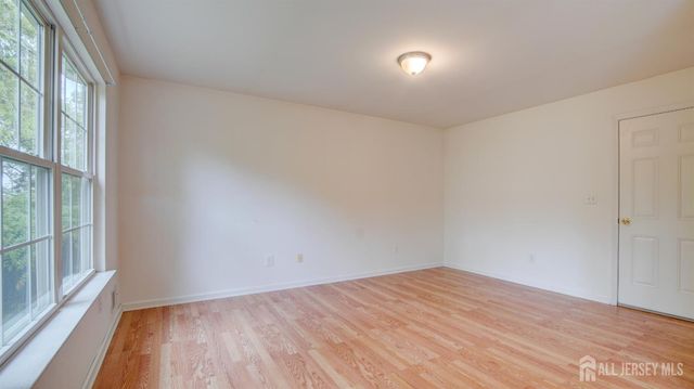 109 Woodland Drive, Aberdeen, NJ 07747