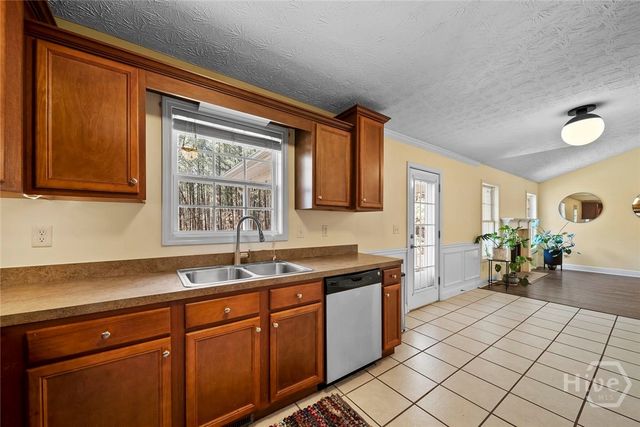 294 Pine Ridge Circle, Winterville, GA 30683