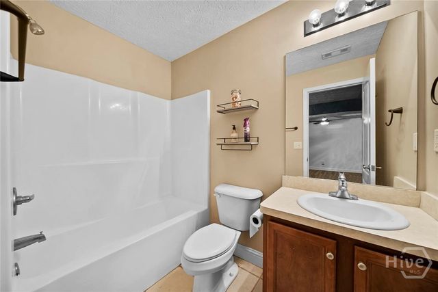 294 Pine Ridge Circle, Winterville, GA 30683