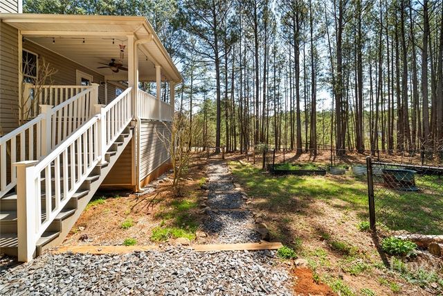 294 Pine Ridge Circle, Winterville, GA 30683