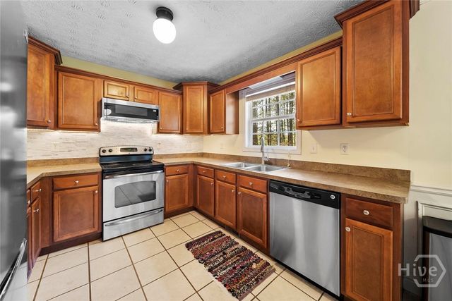 294 Pine Ridge Circle, Winterville, GA 30683