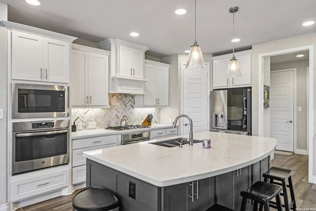 25514 River Ledge, San Antonio, TX 78255