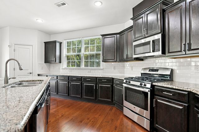5509 Teversham Way, Cary, NC 27519