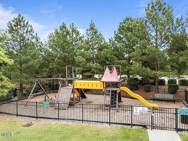 5509 Teversham Way, Cary, NC 27519