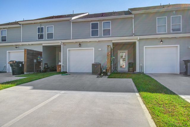 308 Surfbird Road, Summerville, SC 29486