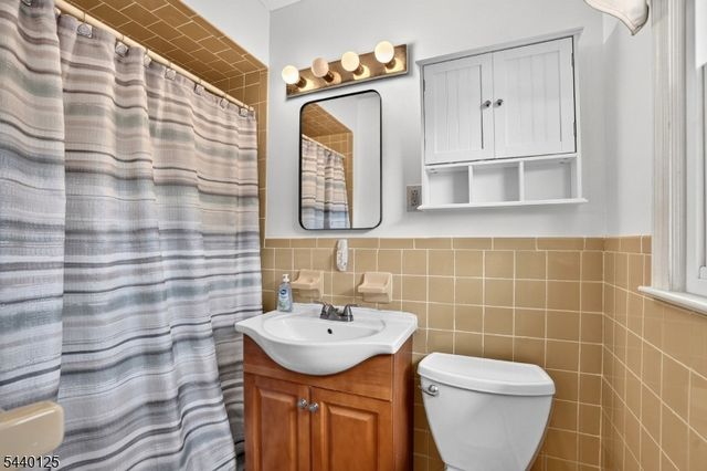 802 KAMINSKI DRIVE, Rahway City, NJ 07065
