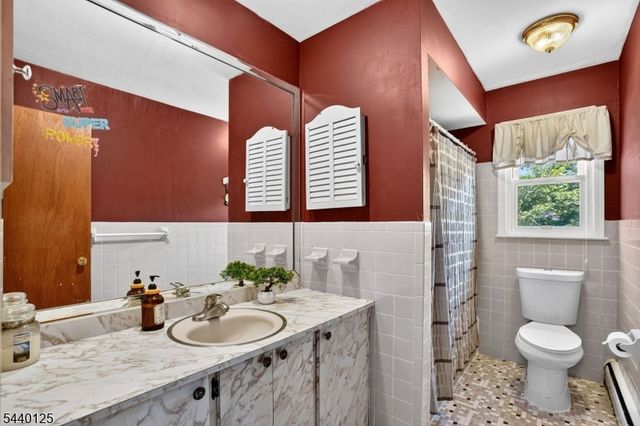 802 KAMINSKI DRIVE, Rahway City, NJ 07065