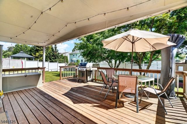 802 KAMINSKI DRIVE, Rahway City, NJ 07065