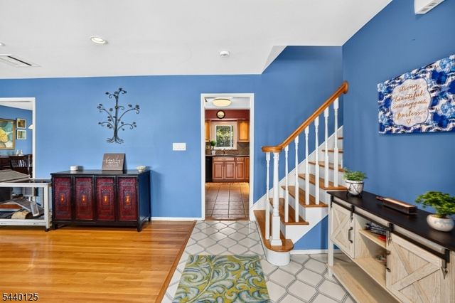 802 KAMINSKI DRIVE, Rahway City, NJ 07065