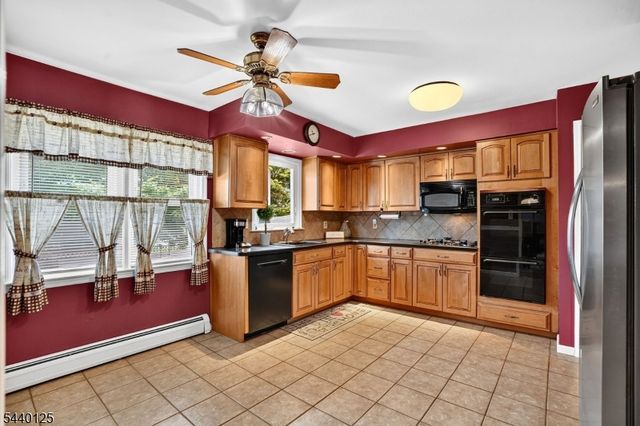 802 KAMINSKI DRIVE, Rahway City, NJ 07065