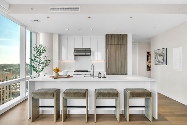 188 Brookline Avenue 22K, Boston, MA 02115