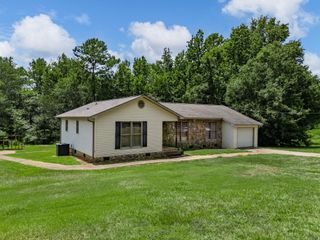 140 Ligon St, Pacolet, SC 29372