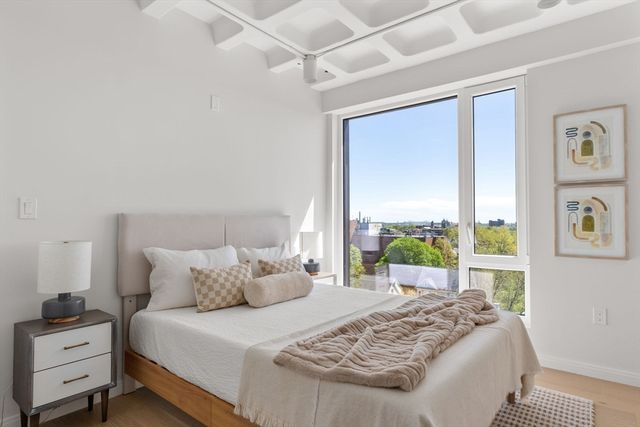 125 Lowell Street 3B, Somerville, MA 02143