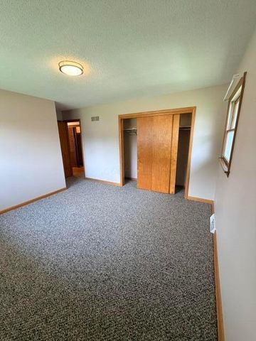 958 Shaw Drive, Newark, OH 43055