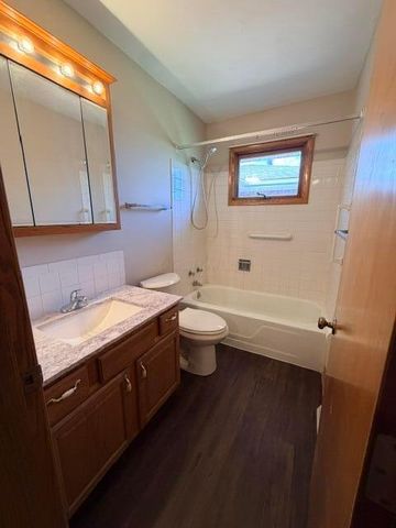 958 Shaw Drive, Newark, OH 43055