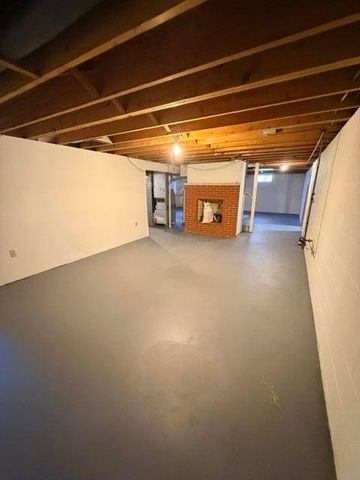 958 Shaw Drive, Newark, OH 43055