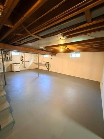 958 Shaw Drive, Newark, OH 43055